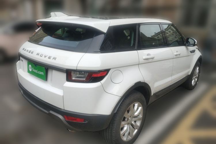 Used Land Rover Range Evoque 2017 2.0T PURE Style Edition Rear Right 45 Deg