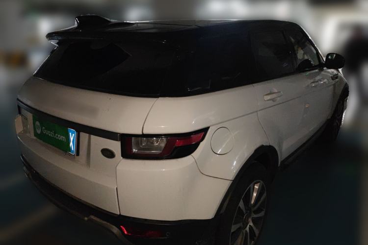 Used Land Rover Range Evoque 2017 2.0T British-Style Prestige Edition Rear Right 45 Deg