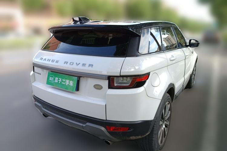 Used Land Rover Range Evoque 2017 2.0T British-Style Prestige Edition Rear Right 45 Deg