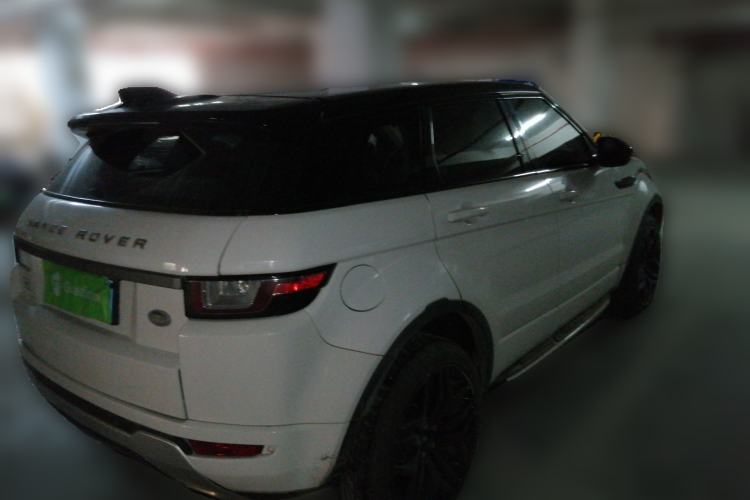 Used Land Rover Range Evoque 2017 2.0T SE Smart Glow Edition Rear Right 45 Deg