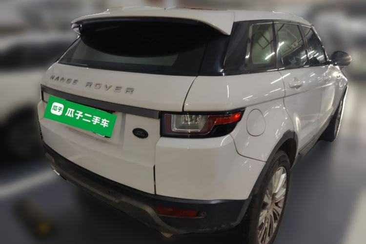 Used Land Rover Range Evoque 2017 2.0T SE Smart Glow Edition Rear Right 45 Deg