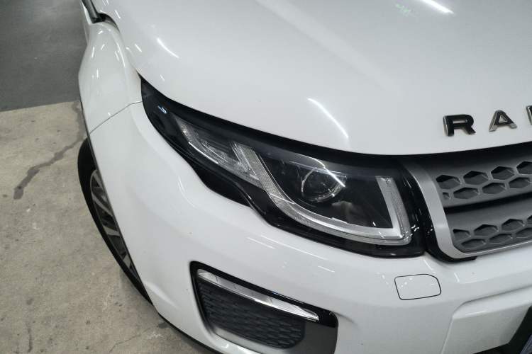 Used Land Rover Range Evoque 2017 2.0T British-Style Prestige Edition Right Front Headlight