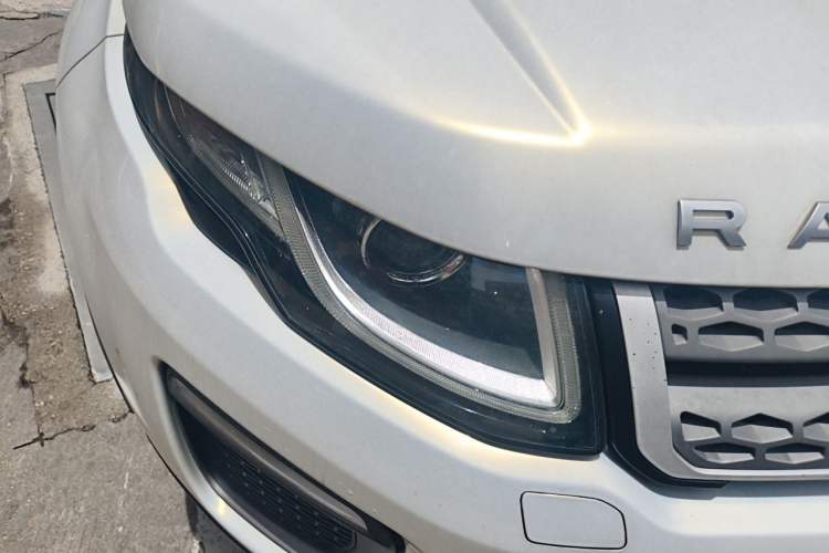 Used Land Rover Range Evoque 2017 2.0T SE Smart Glow Edition Right Front Headlight