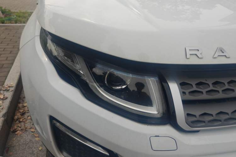 Used Land Rover Range Evoque 2017 2.0T SE Smart Glow Edition Right Front Headlight