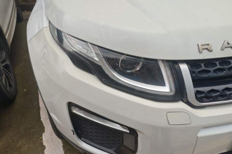 Used Land Rover Range Evoque 2017 2.0T SE PLUS Smart Enjoyment Edition Right Front Headlight