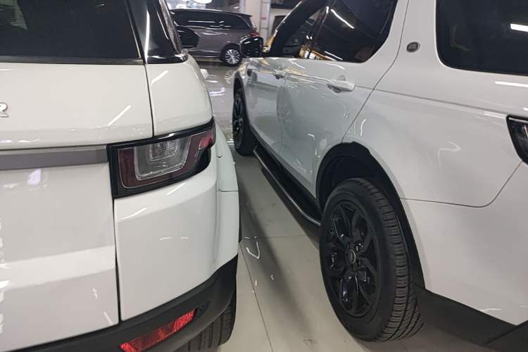 Used Land Rover Range Evoque 2017 2.0T British-Style Prestige Edition Right Rear Taillight