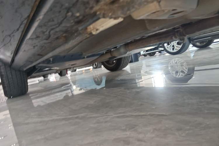 Used Land Rover Range Evoque 2017 2.0T British-Style Prestige Edition Right Side Sill