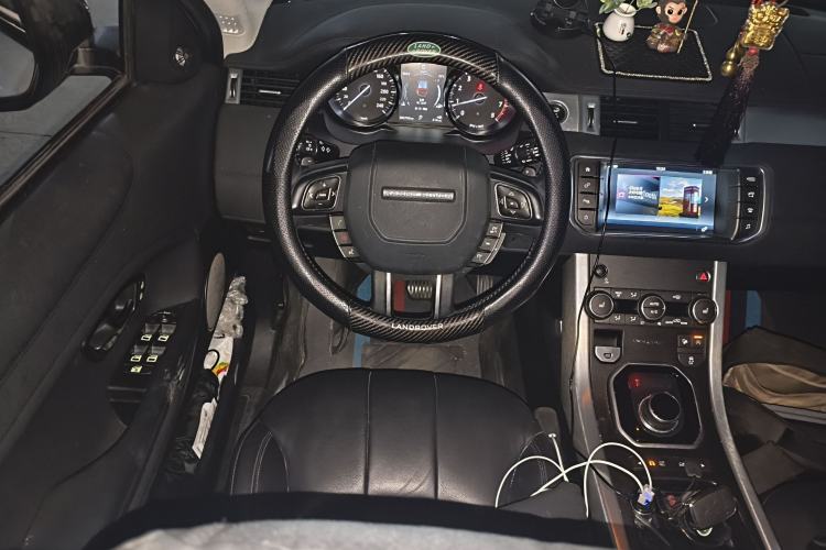 Used Land Rover Range Evoque 2017 2.0T PURE Style Edition Steering Wheel