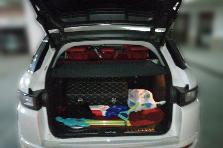Used Land Rover Range Evoque 2017 2.0T SE Smart Glow Edition Trunk