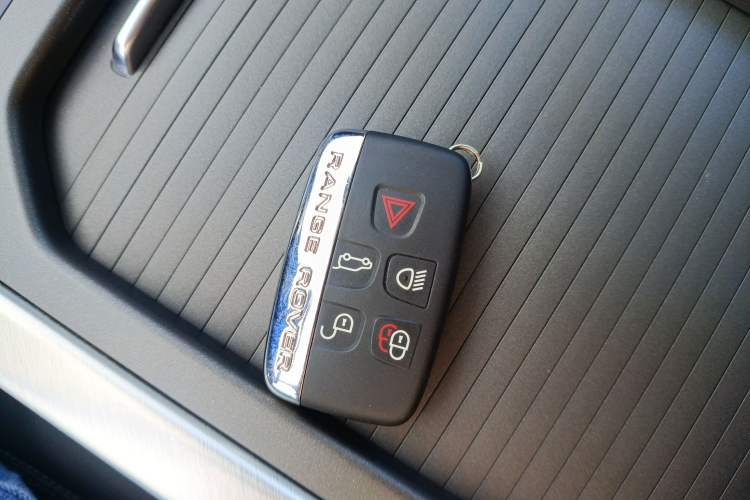 Used Land Rover Range Evoque 2017 2.0T SE Smart Glow Edition Vehicle Key