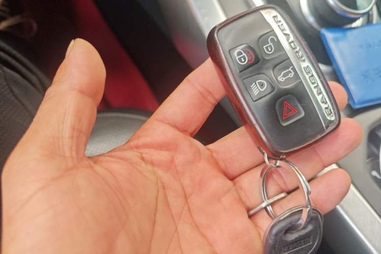 Used Land Rover Range Evoque 2017 2.0T SE PLUS Smart Enjoyment Edition Vehicle Key