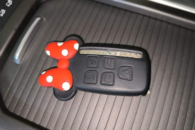 Used Land Rover Range Evoque 2017 2.0T SE Smart Glow Edition Vehicle Key