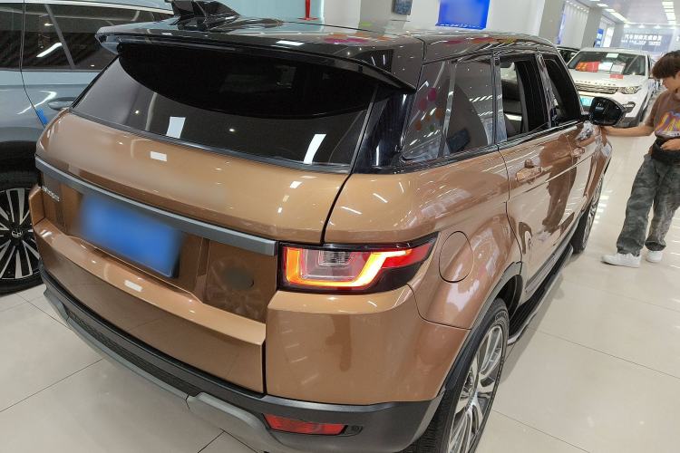 Used Land Rover Range Evoque 2017 2.0T British-Style Prestige Edition Exterior 5