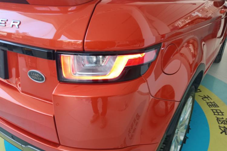 Used Land Rover Range Evoque 2017 2.0T Convertible Edition Exterior 6