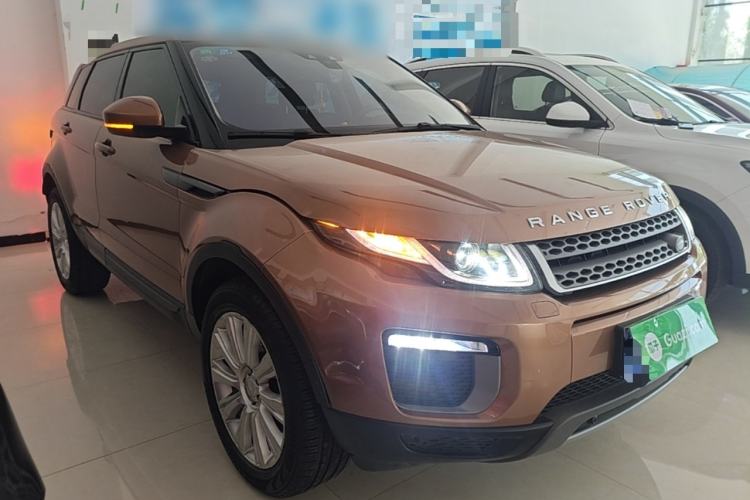 Used Land Rover Range Evoque 2017 2.0T SE Smart Glow Edition Front Right 45 Deg