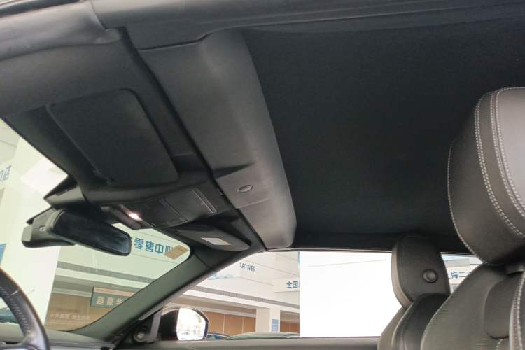 Used Land Rover Range Evoque 2017 2.0T Convertible Edition Headliner