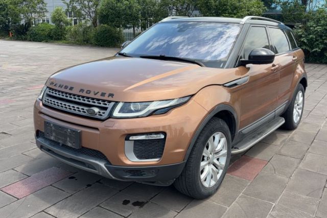Land Rover Range Evoque 2017 2.0T PURE Style Edition مستعملة
