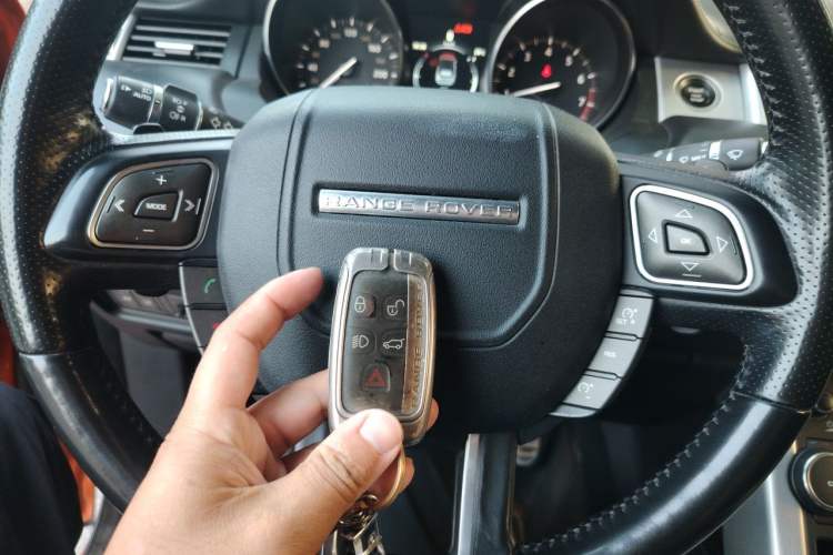 Used Land Rover Range Evoque 2017 2.0T Convertible Edition Vehicle Key