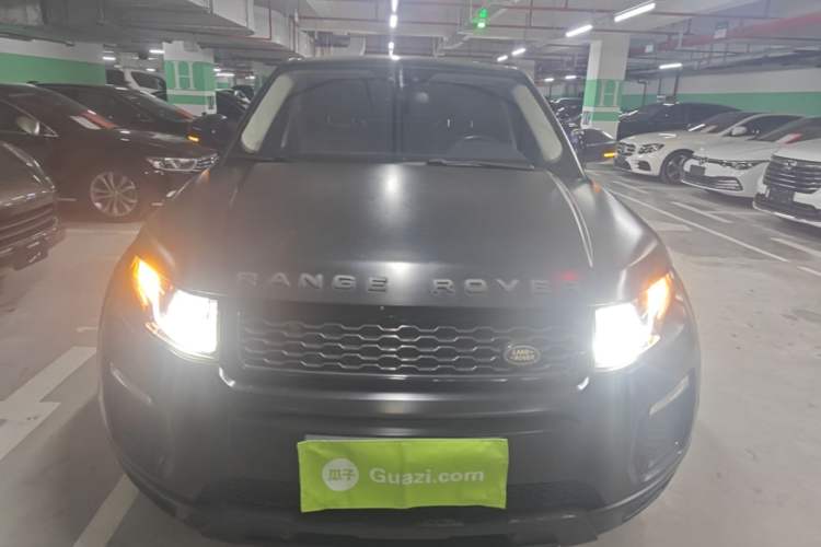 Used Land Rover Range Evoque 2018 240 PS SE Smart Brilliance Edition Front