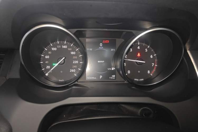 Used Land Rover Range Evoque 2018 240 PS SE Smart Brilliance Edition Instrument Cluster