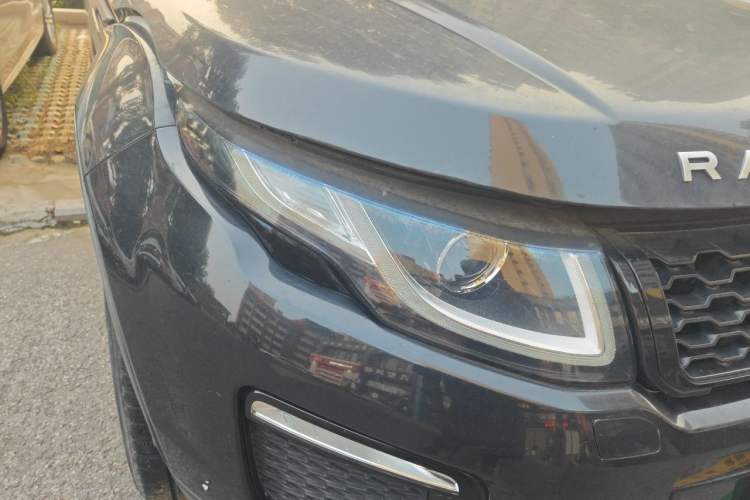 Used Land Rover Range Evoque 2018 240PS PURE Style Edition Right Front Headlight