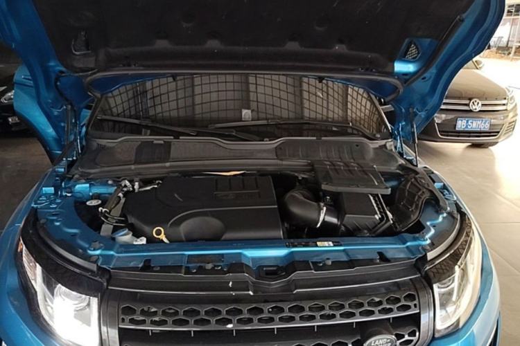 Used Land Rover Range Evoque 2018 240 PS Dream Lotus Lake Blue Limited Edition Engine Bay