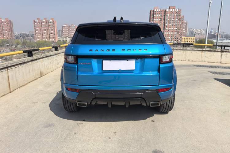 Used Land Rover Range Evoque 2018 240 PS Dream Lotus Lake Blue Limited Edition Exterior 1