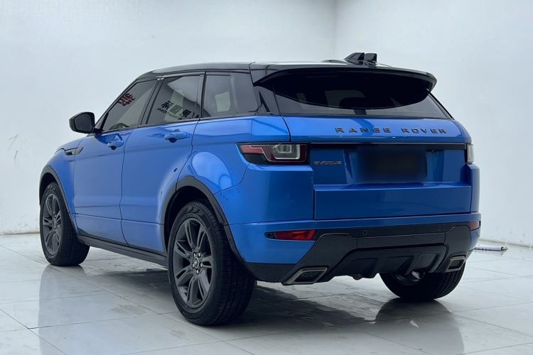Used Land Rover Range Evoque 2018 240 PS Dream Lotus Lake Blue Limited Edition Exterior 5