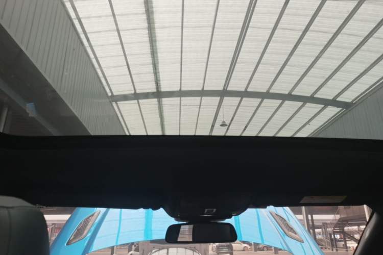 Used Land Rover Range Evoque 2018 240 PS Dream Lotus Lake Blue Limited Edition Headliner