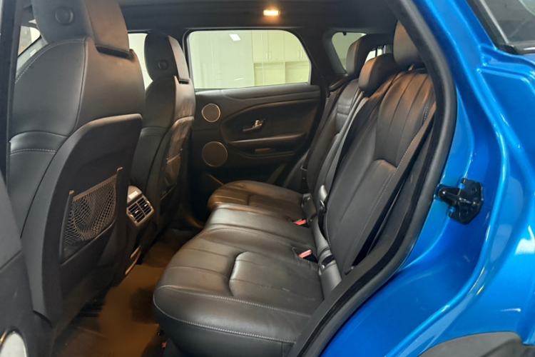 Used Land Rover Range Evoque 2018 240 PS Dream Lotus Lake Blue Limited Edition Interior 8