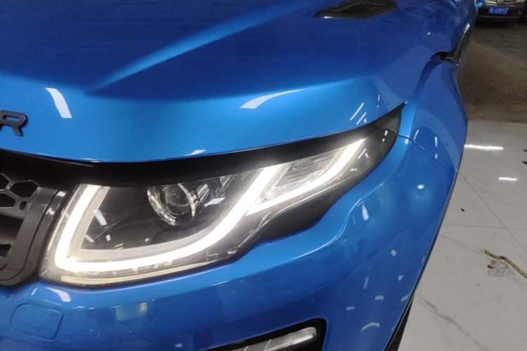 Used Land Rover Range Evoque 2018 240 PS Dream Lotus Lake Blue Limited Edition Left Front Headlight