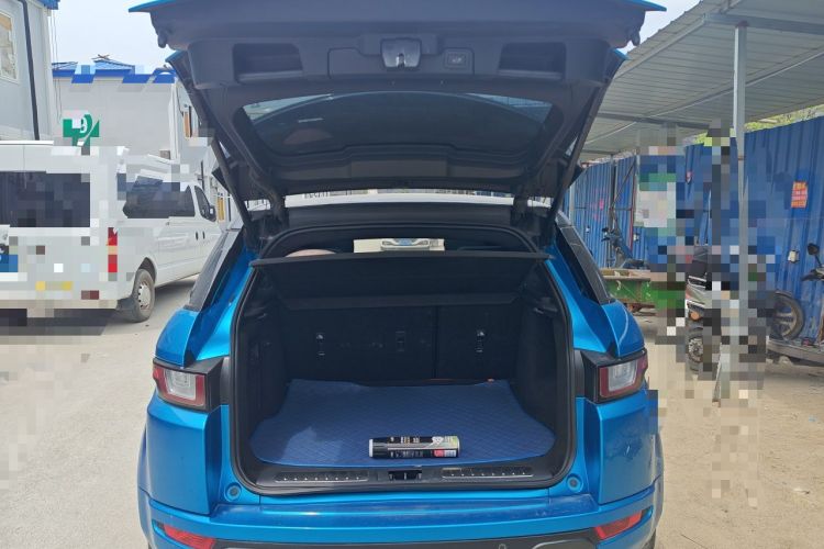Used Land Rover Range Evoque 2018 240 PS Dream Lotus Lake Blue Limited Edition Trunk