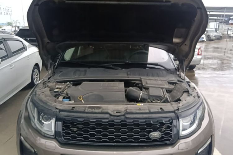 Used Land Rover Range Evoque 2018 240 PS SE Smart Brilliance Edition Engine Bay