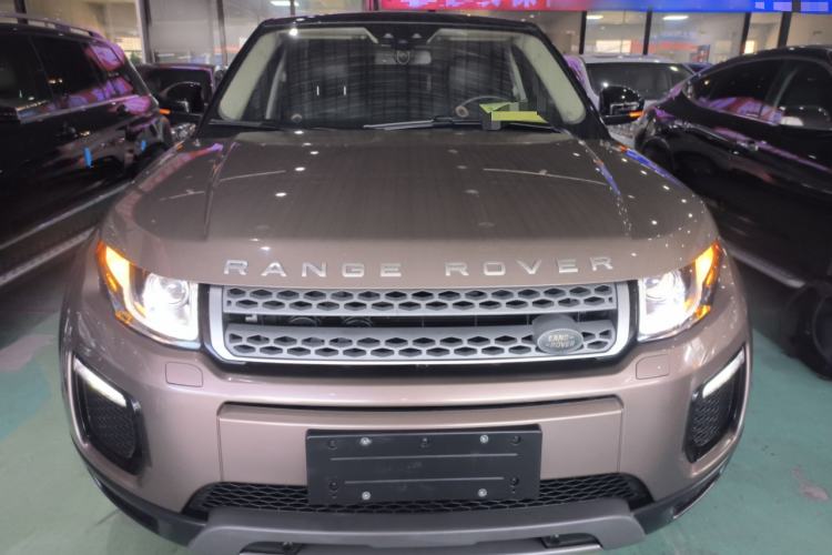 Used Land Rover Range Evoque 2018 240 PS SE Smart Brilliance Edition Front