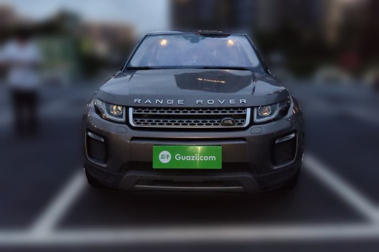 Used Land Rover Range Evoque 2018 240 PS SE Smart Brilliance Edition Front