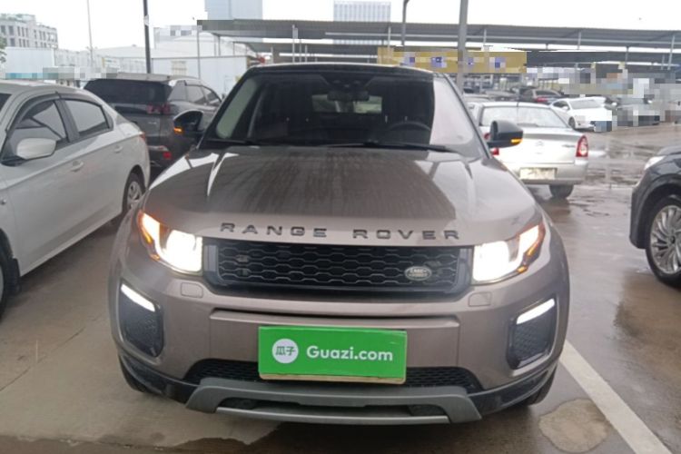 Used Land Rover Range Evoque 2018 240 PS SE Smart Brilliance Edition Front