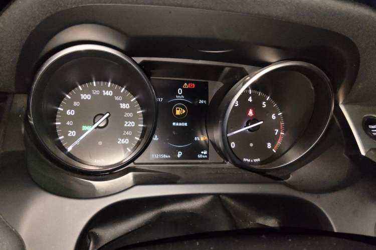 Used Land Rover Range Evoque 2018 240 PS SE Smart Brilliance Edition Instrument Cluster