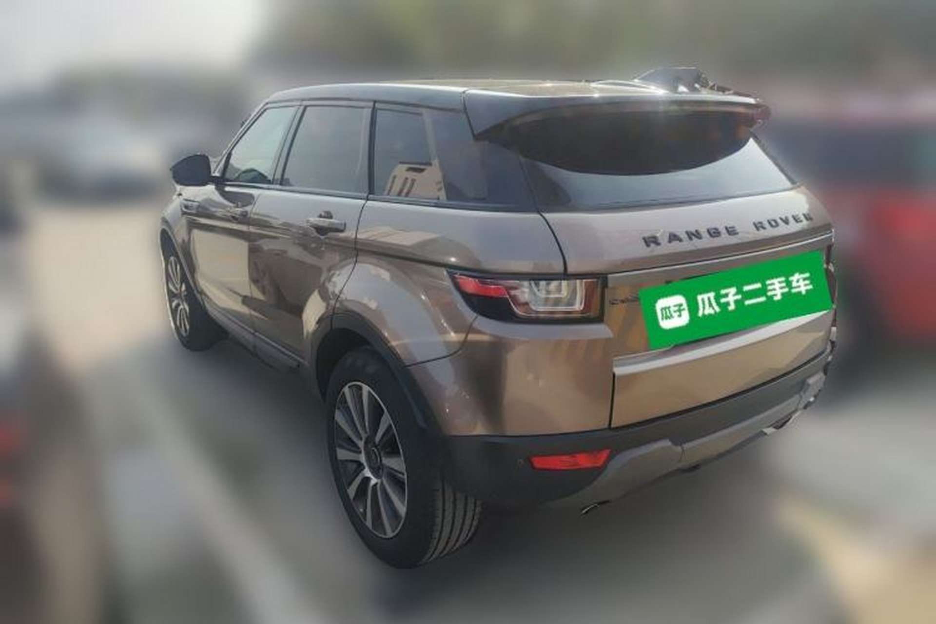 Used Land Rover Range Evoque 2018 240 PS SE Smart Brilliance Edition Rear Left 45 Deg