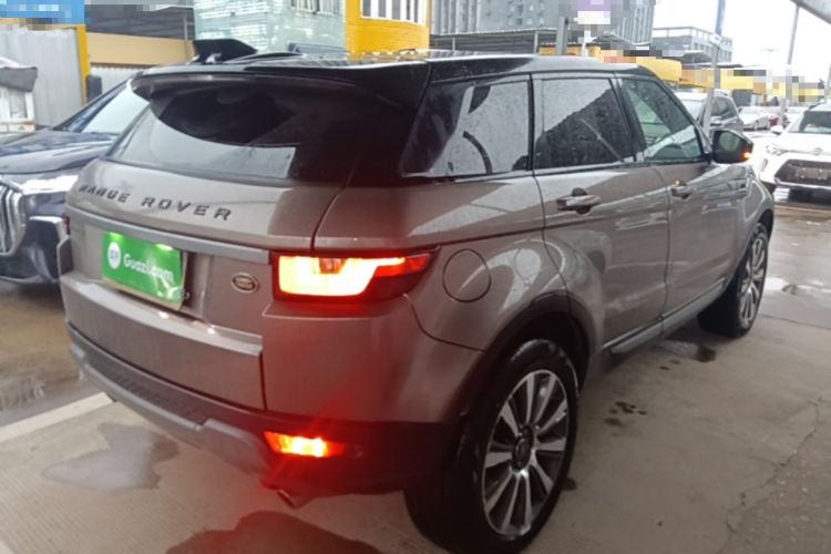 Used Land Rover Range Evoque 2018 240 PS SE Smart Brilliance Edition Rear Right 45 Deg