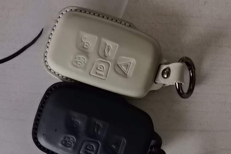 Used Land Rover Range Evoque 2018 240 PS SE Smart Brilliance Edition Vehicle Key