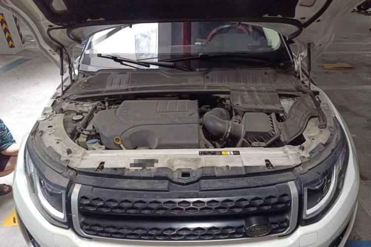 Used Land Rover Range Evoque 2018 240 PS SE Smart Brilliance Edition Engine Bay