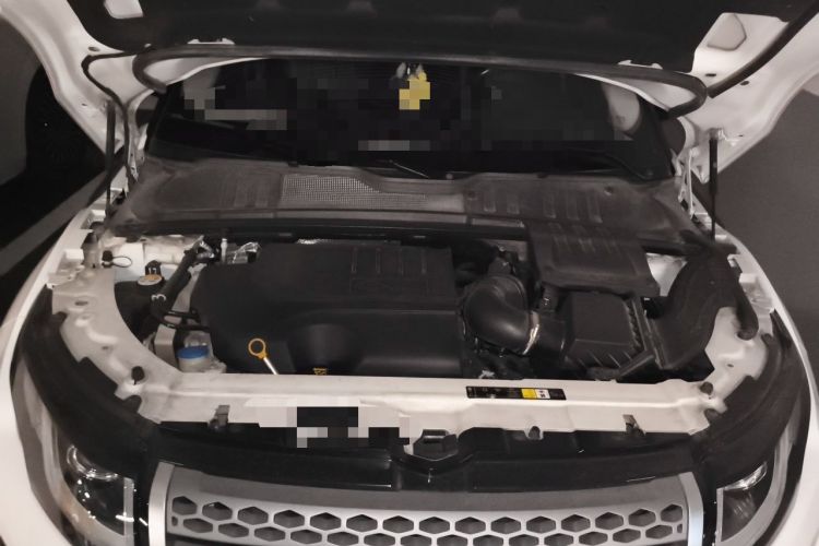 Used Land Rover Range Evoque 2018 240 PS SE Smart Brilliance Edition Engine Bay