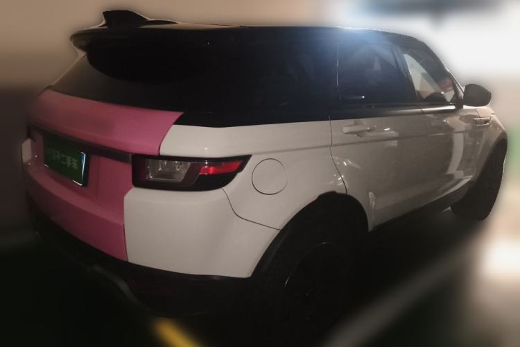 Used Land Rover Range Evoque 2018 240 PS SE Smart Brilliance Edition Rear Right 45 Deg