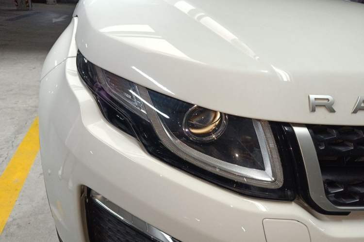 Used Land Rover Range Evoque 2018 240 PS SE Smart Brilliance Edition Right Front Headlight