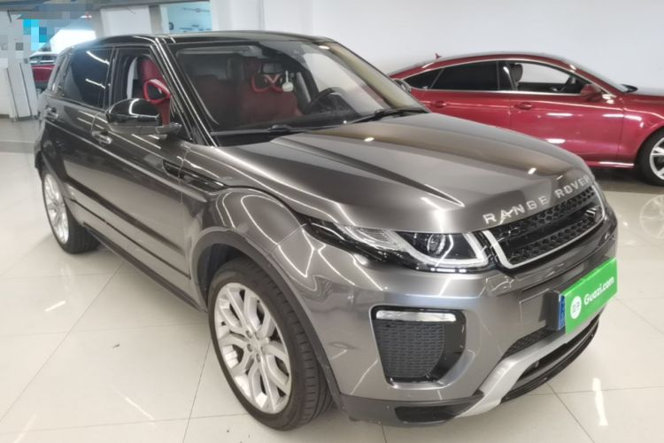 Used Land Rover Range Evoque 2018 240 PS SE DYNAMIC Smart Edition Front Right 45 Deg