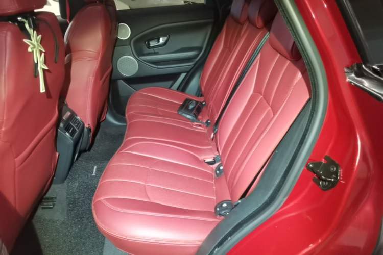 Used Land Rover Range Evoque 2018 240 PS SE DYNAMIC Smart Edition Left Rear Seat