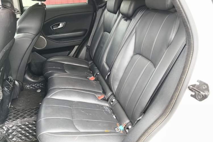 Used Land Rover Range Evoque 2018 240 PS SE Smart Brilliance Edition Left Rear Seat