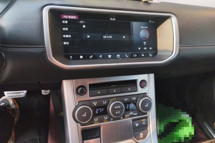 Used Land Rover Range Evoque 2018 240 PS HSE DYNAMIC Convertible Audio And AC Panel
