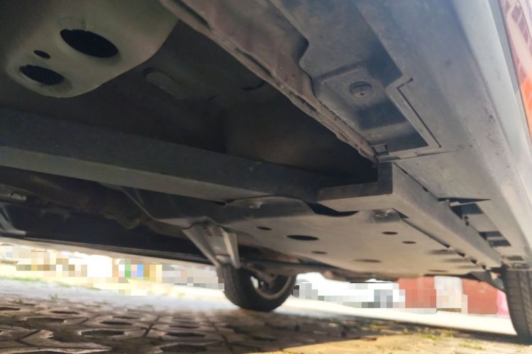Used Land Rover Range Evoque 2018 240 PS HSE DYNAMIC Convertible Chassis Front Left