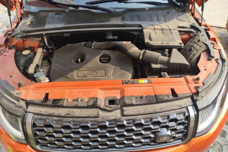 Used Land Rover Range Evoque 2018 240 PS HSE DYNAMIC Convertible Engine Bay